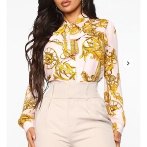 Fashion Nova Women Blouse Small Blush Pink Gold Baroque Chain Print Long Sleeve